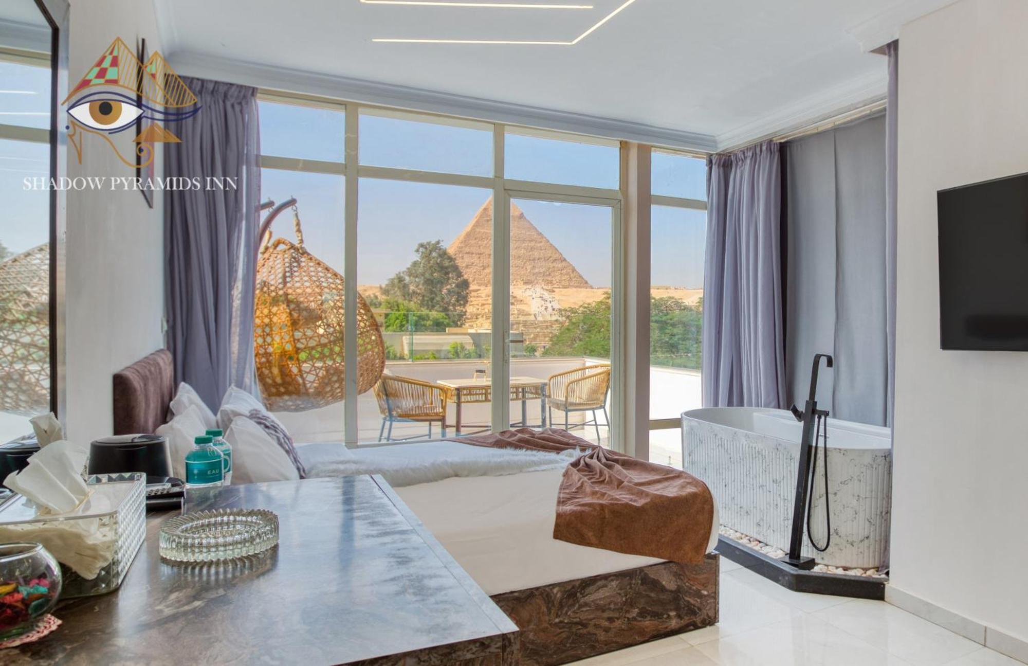 Shadow Pyramids Suites And Jacuzzi Kafrat al Jabal Bagian luar foto