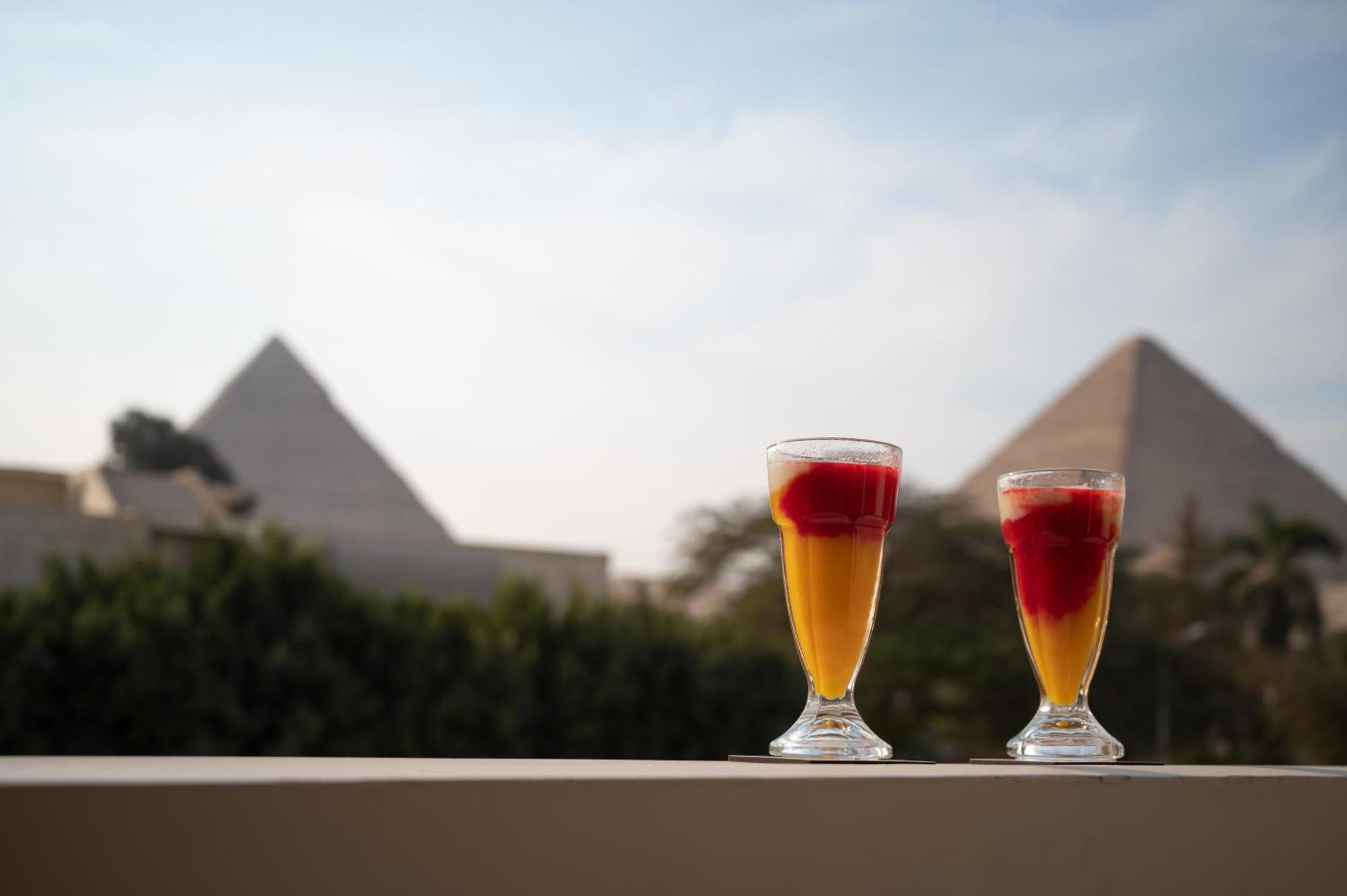 Shadow Pyramids Suites And Jacuzzi Kafrat al Jabal Bagian luar foto